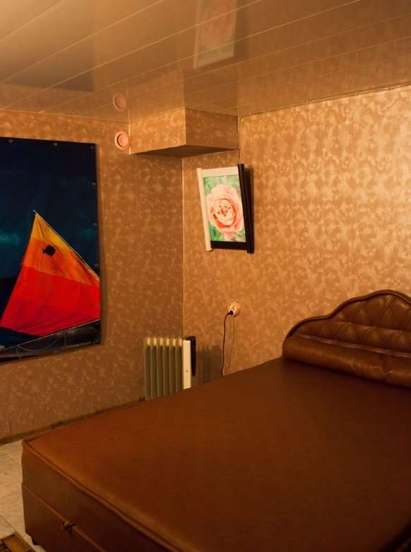 Сауна xl. Сауна XL на Курской. XL, сауна Новосибирск. Сауна XL темная комната.